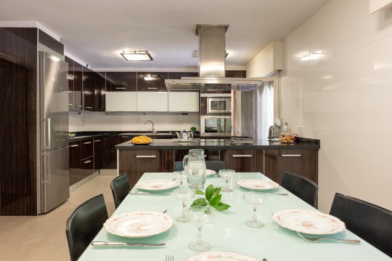 Fidalsa Relax Inn Urduliz ภายนอก รูปภาพ