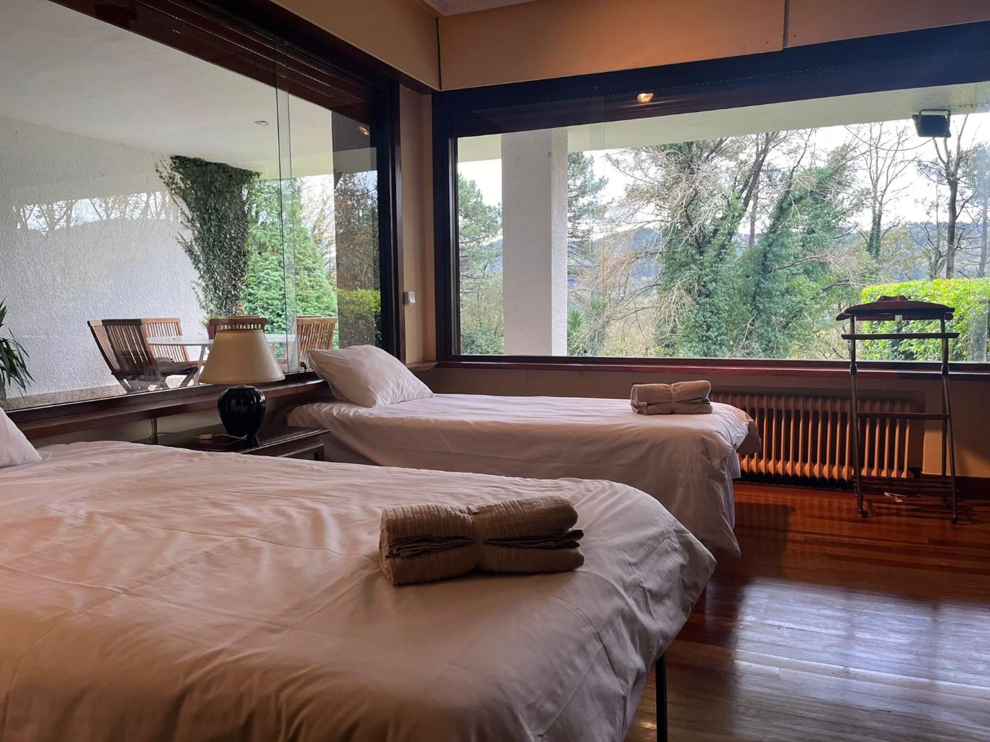 Fidalsa Relax Inn Urduliz ภายนอก รูปภาพ